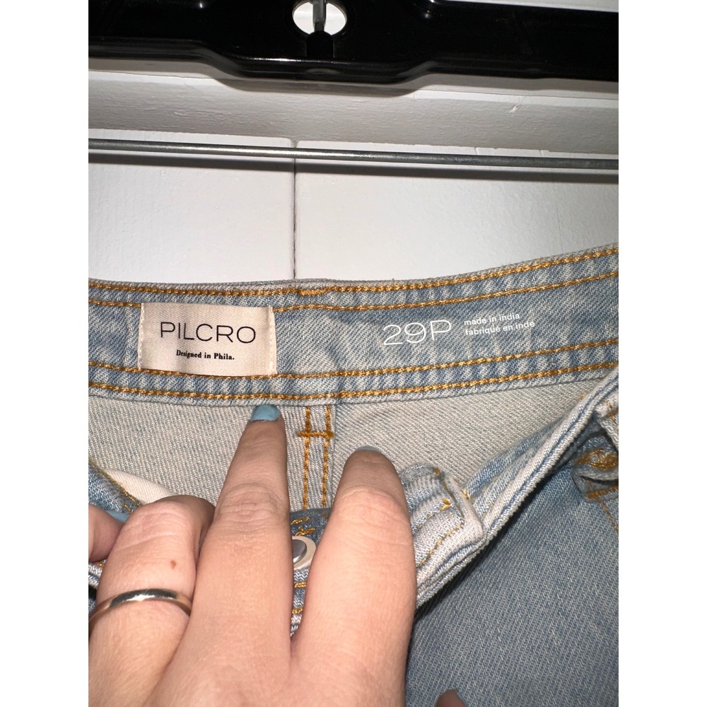Pilcro Embroidered Bowed Slouch High-Rise Jeans Petite 29P Light Wash Floral - Picture 6 of 8